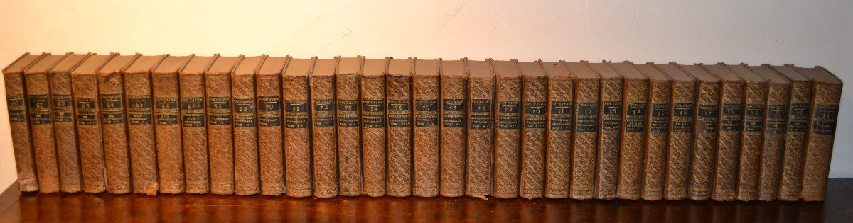 Voltaire - Complete Works Of Voltaire - 92 Volumes 1785-photo-2