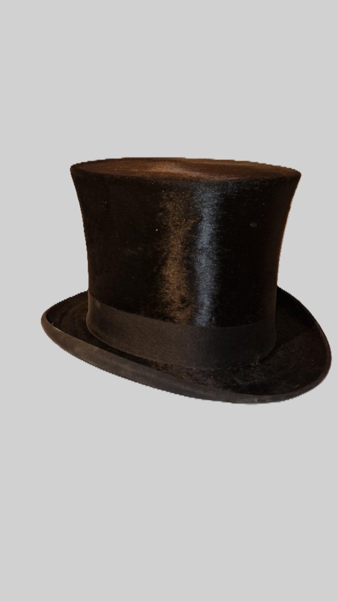 19th Century Hat Box-photo-6