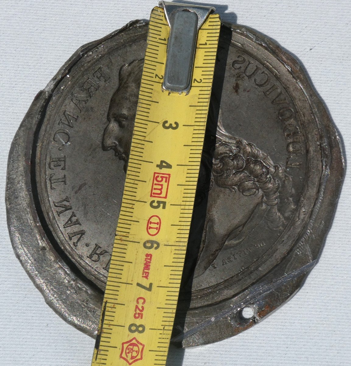 Medal Matrix Of The Bust Of The King Of France Louis XVI. -photo-1