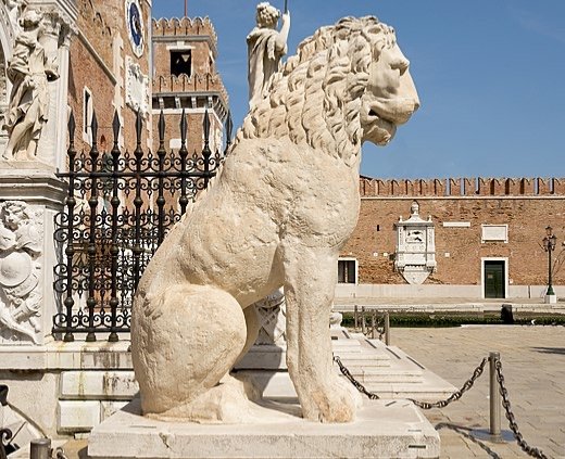 Pair Of Marble Lions, Venice. -photo-6