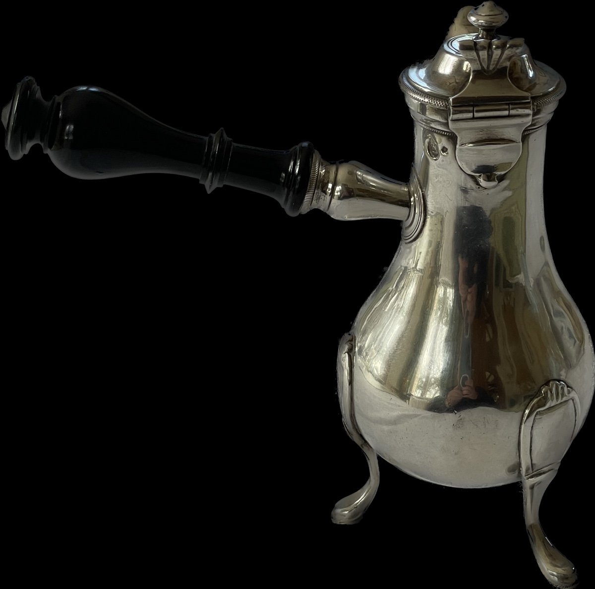Miniature Coffee Maker In Silver Era Board-consulate-photo-2