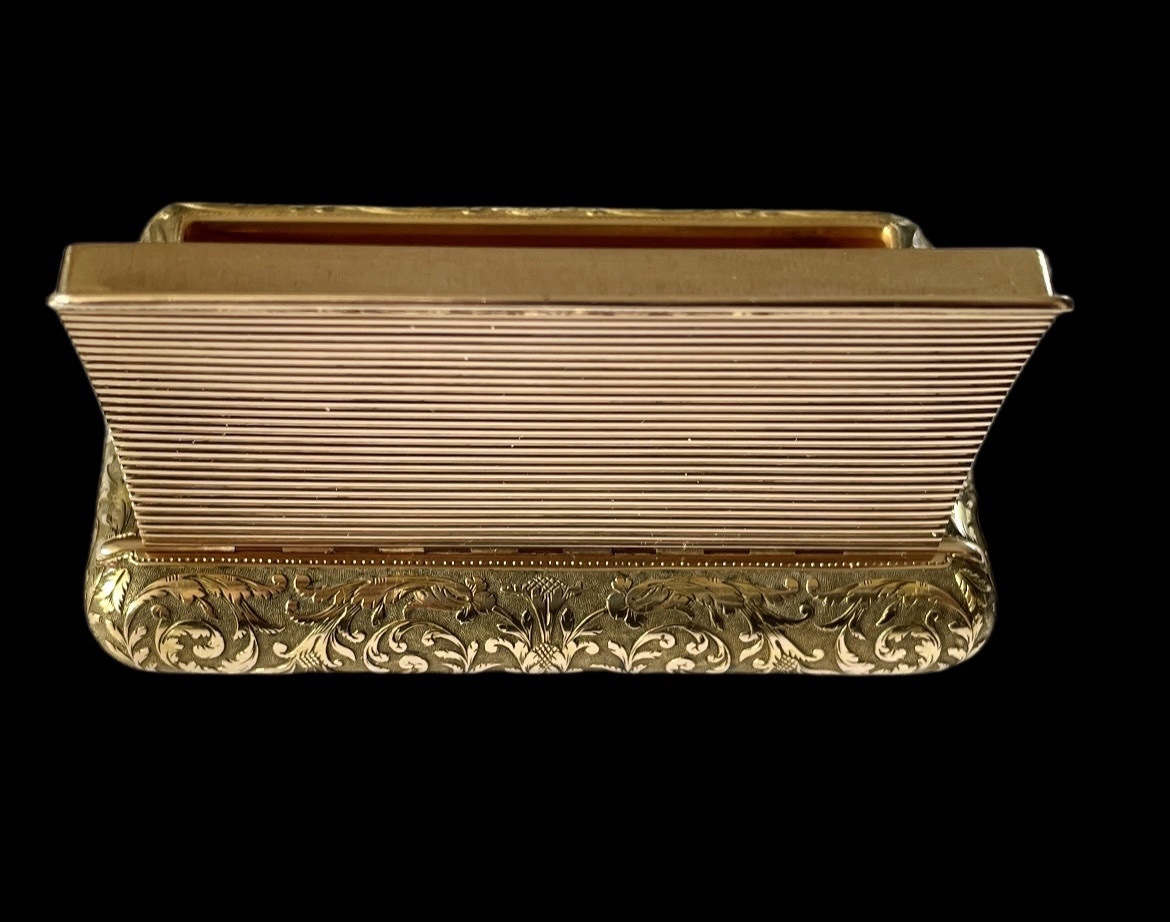 Pilulier en or rose 18 K – Paris, 1819–1838 – 97 g-photo-1