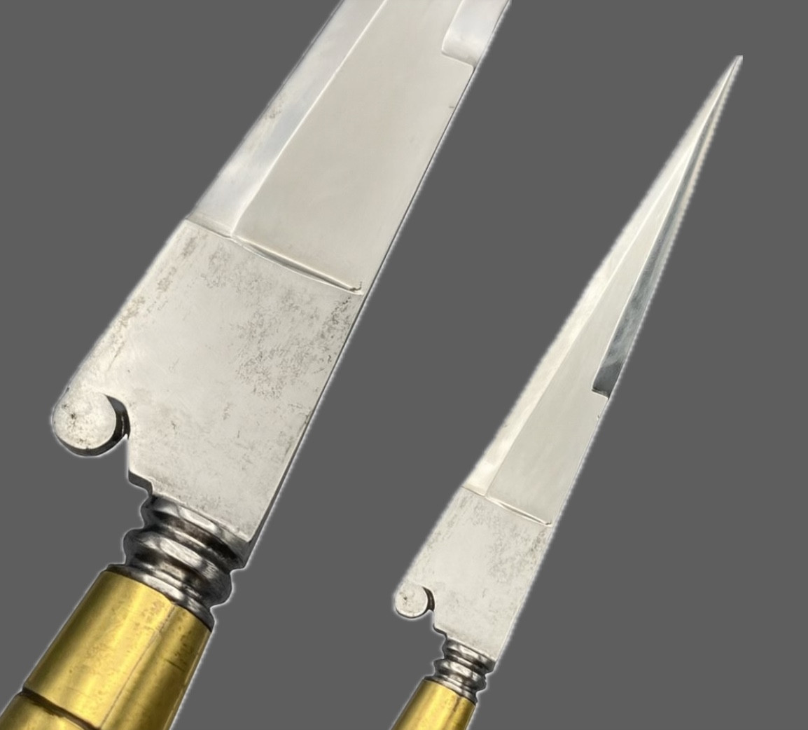 STYLET CORSE AVEC SON FOURREAU-photo-1