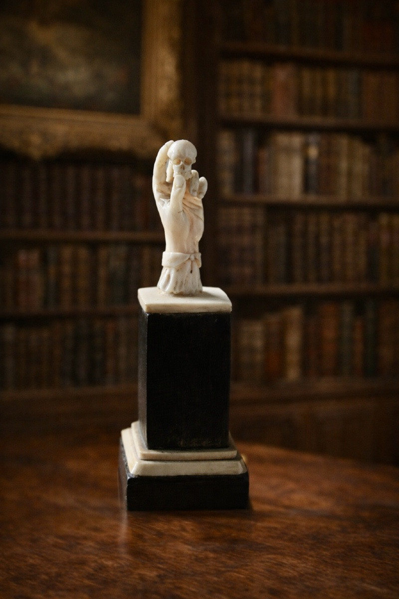 Memento mori en ivoire Europe du Nord, probablement Angleterre, XIXᵉ siècle (1er Empire)-photo-2