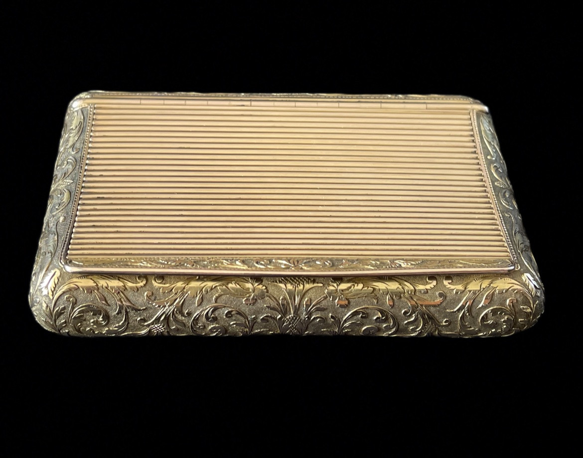 BOITE EN OR 18 CARATS – PARIS, RESTAURATION (1819–1838) – 97 G -photo-4