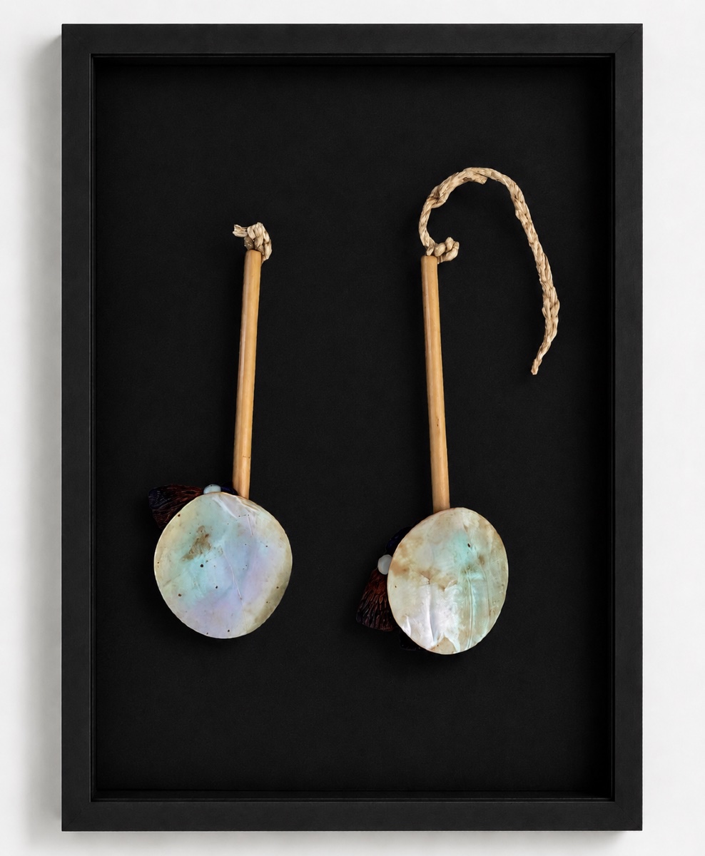 BOUCLES D’OREILLES