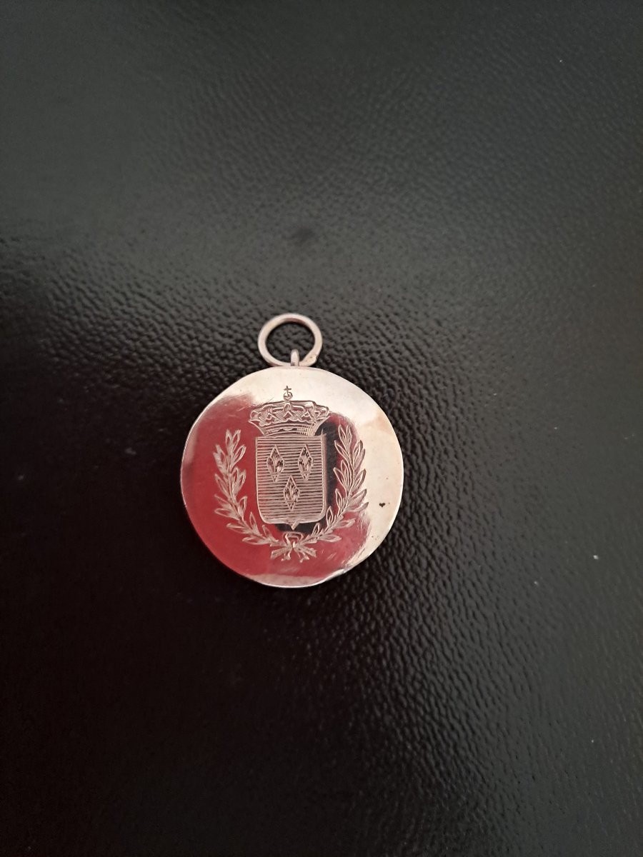 Pendentif Reliquaire Sainte Radegonde En Argent 
