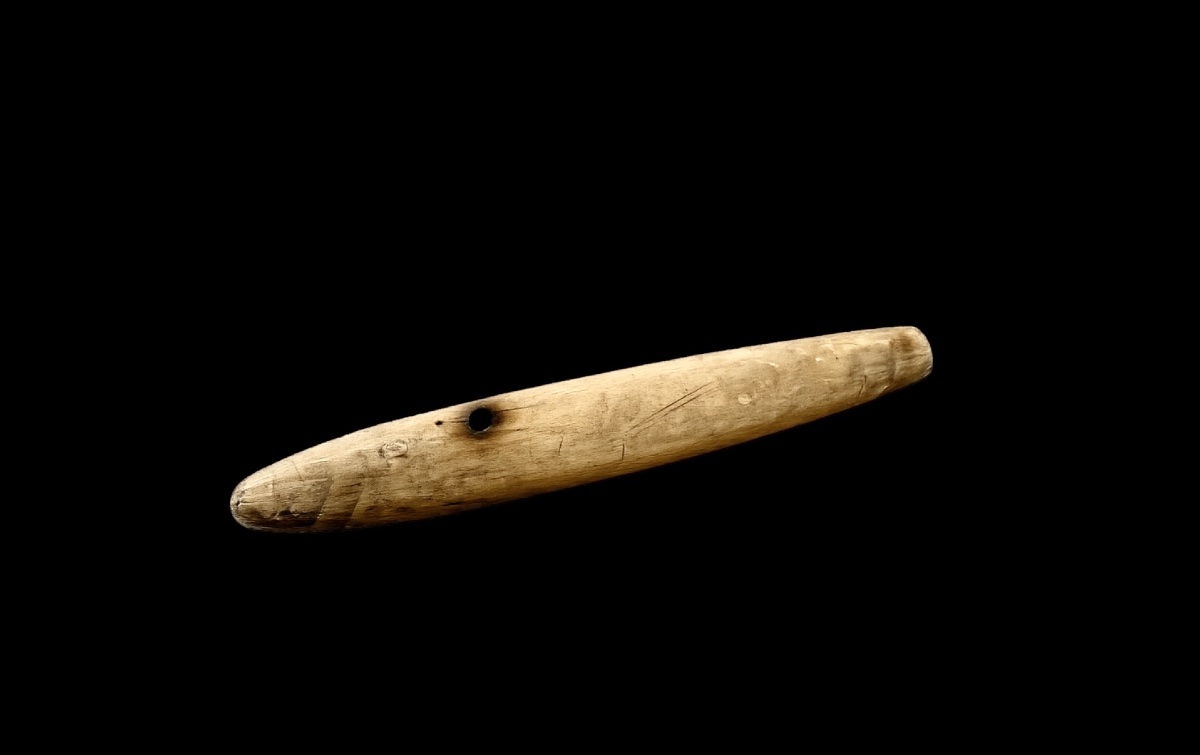 Wooden Tubular Pipe- Amsterdam Pipe Museum