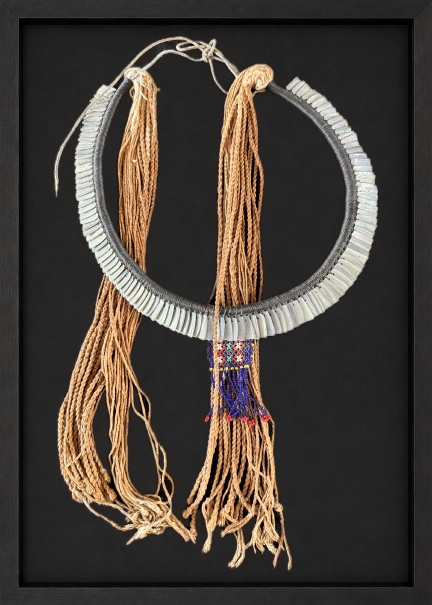 COLLIER DE CHEF KAYAPÓ EN NACRE