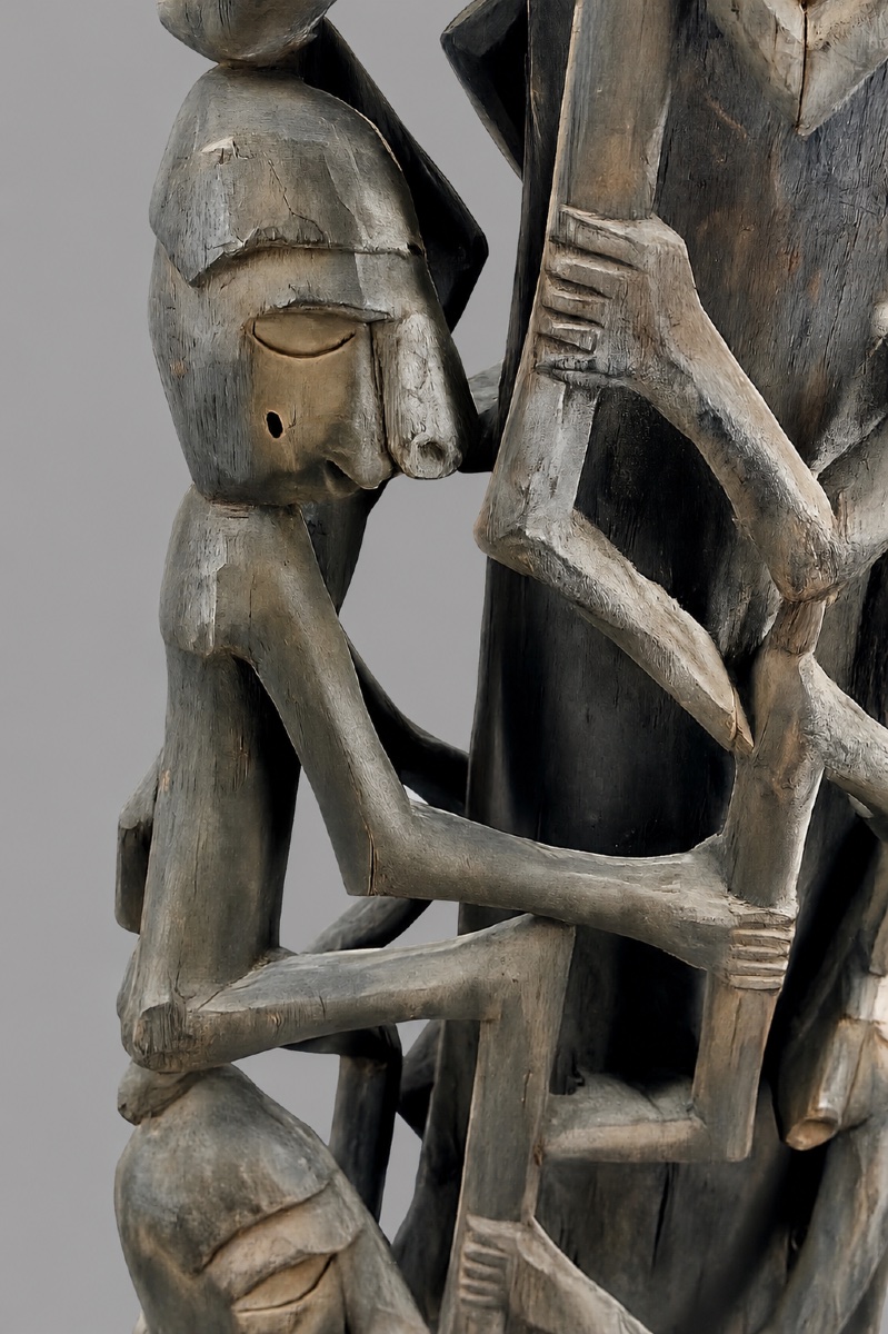 Anthropomorphic Ceremonial Drum (tifa)-photo-3