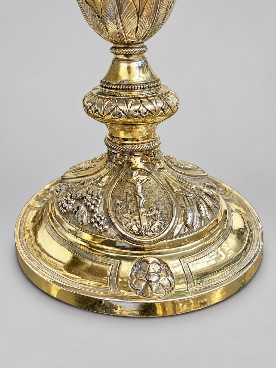 Important calice et sa patène en argent partiellement vermeillé – Paris, 1809–1819-photo-4