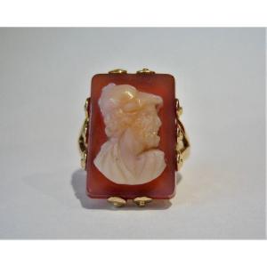 Gold Ring Decorated With The God Mars On Agate