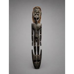 FIGURE MASCULINE RITUELLE -ART DU MOYEN SEPIK-153 cm