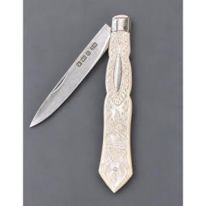 Folding Fruit Knife