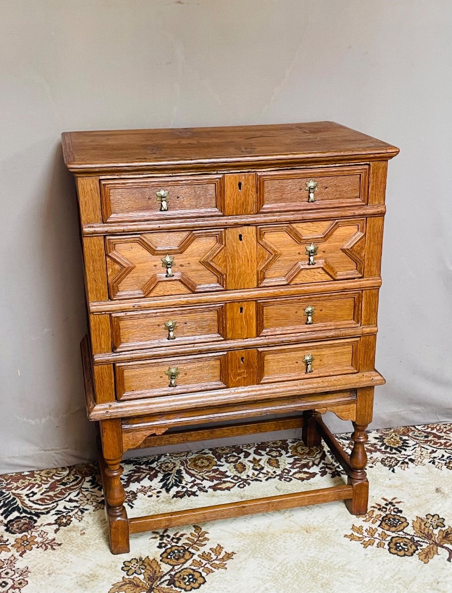 Cabinet en chêne d’époque XIX ème 