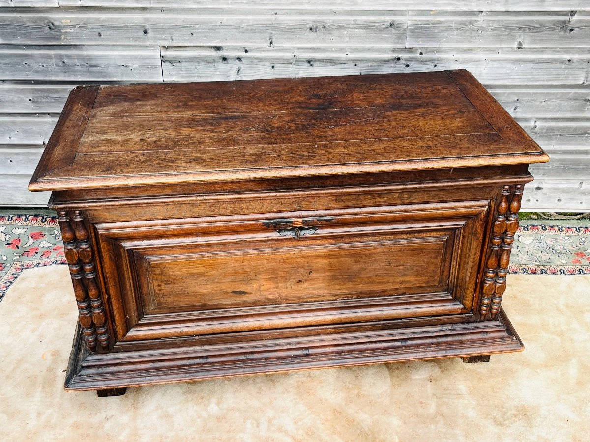 Large Oak Chest From The 18th Century-photo-3