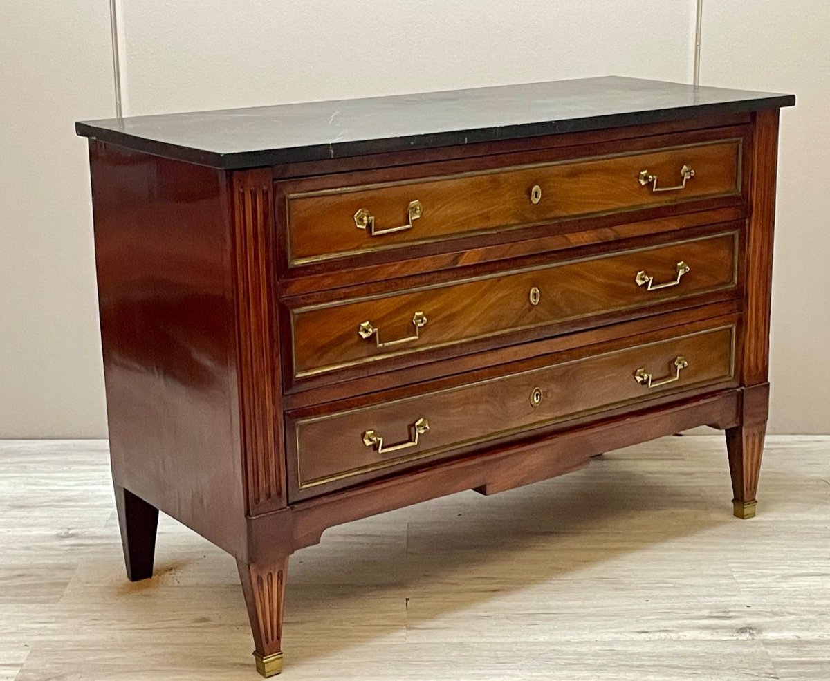 Louis XVI Period Mahogany Chest Of Drawers-photo-2