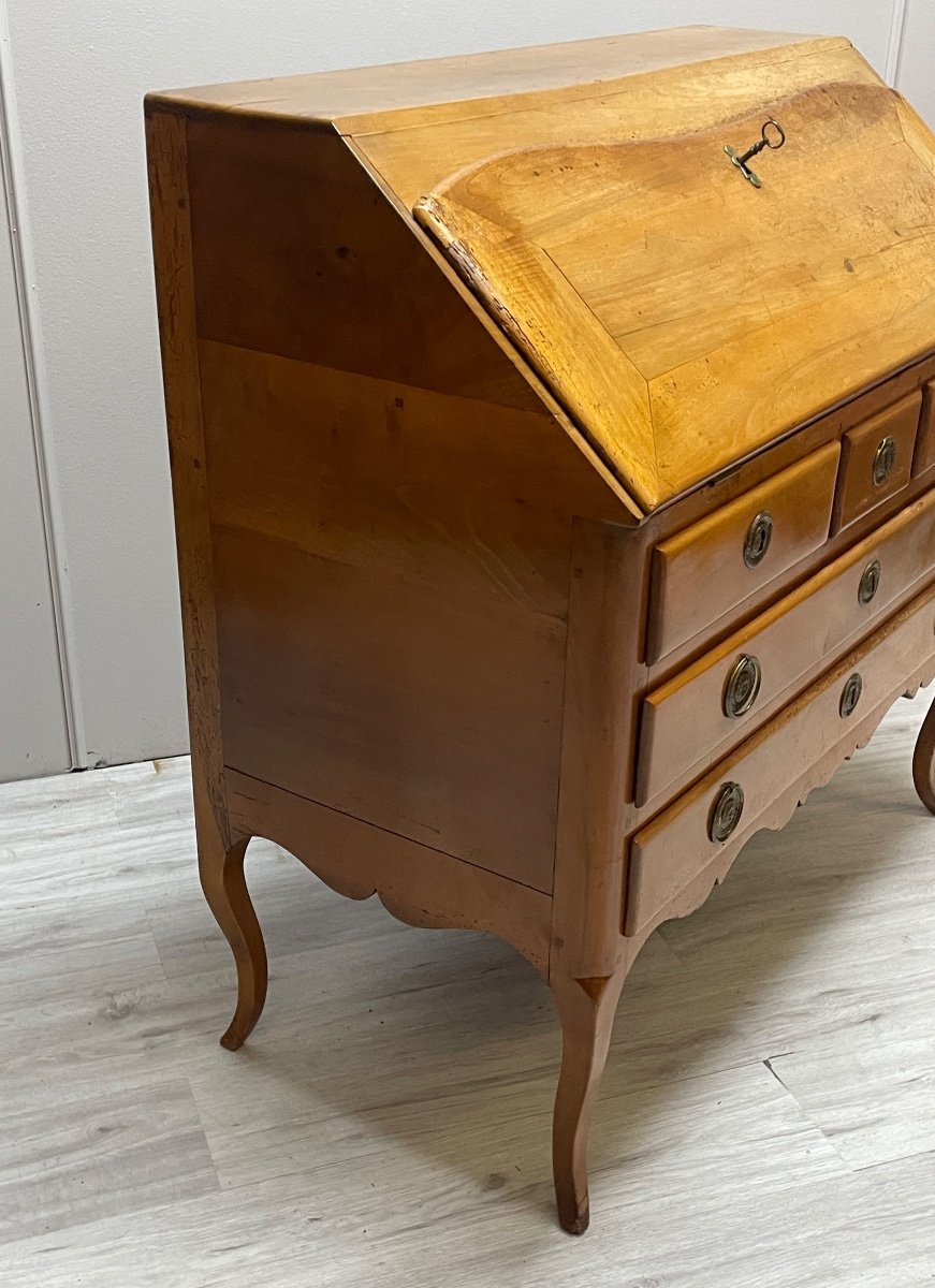 Louis XV Period Walnut Sloping Desk-photo-4