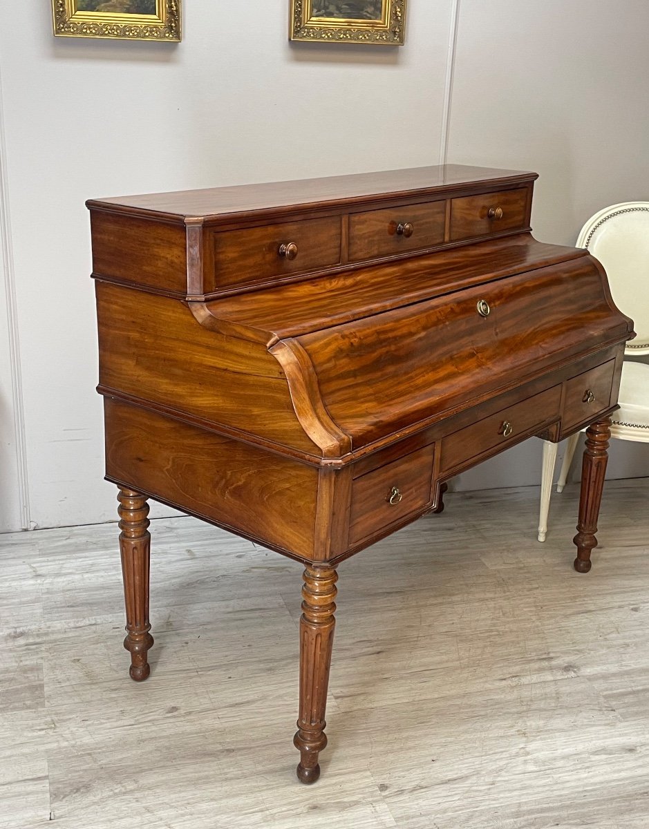 19th Century Flamed Mahogany Cylinder Desk -photo-2