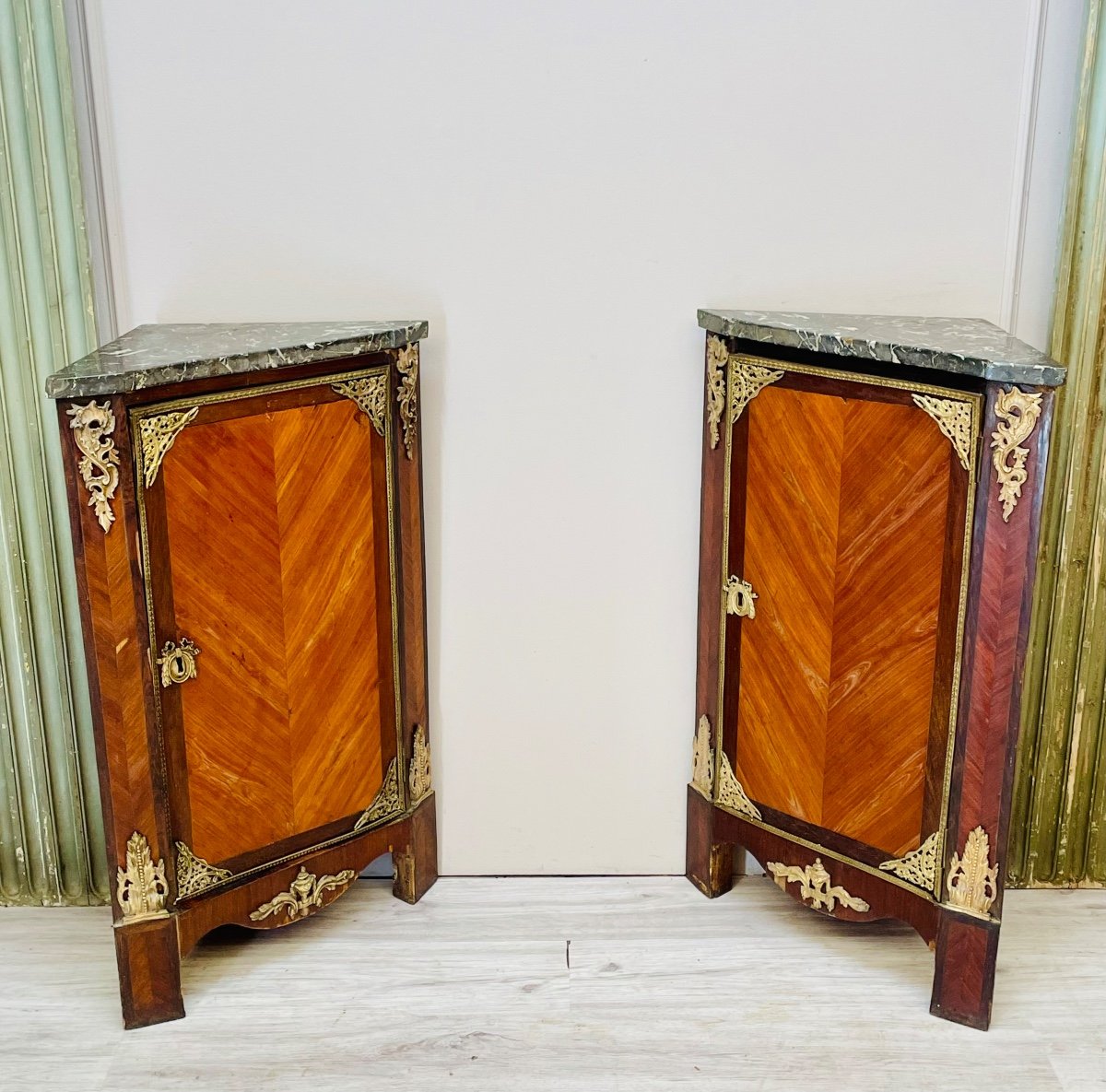 Pair Of Louis XVI Period Marquetry Corner Cabinets -photo-2