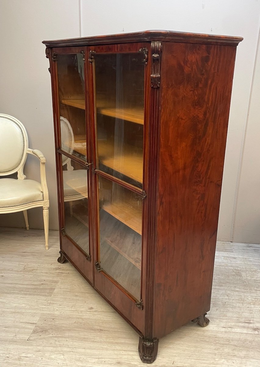 19th Century Flamed Mahogany Display Case -photo-3
