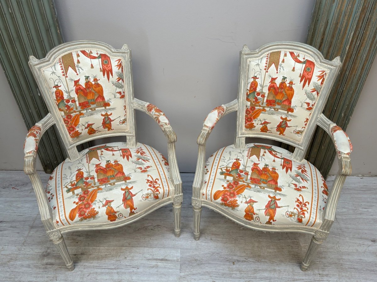Pair Of Louis XVI Armchairs In Lacquered Wood -photo-2