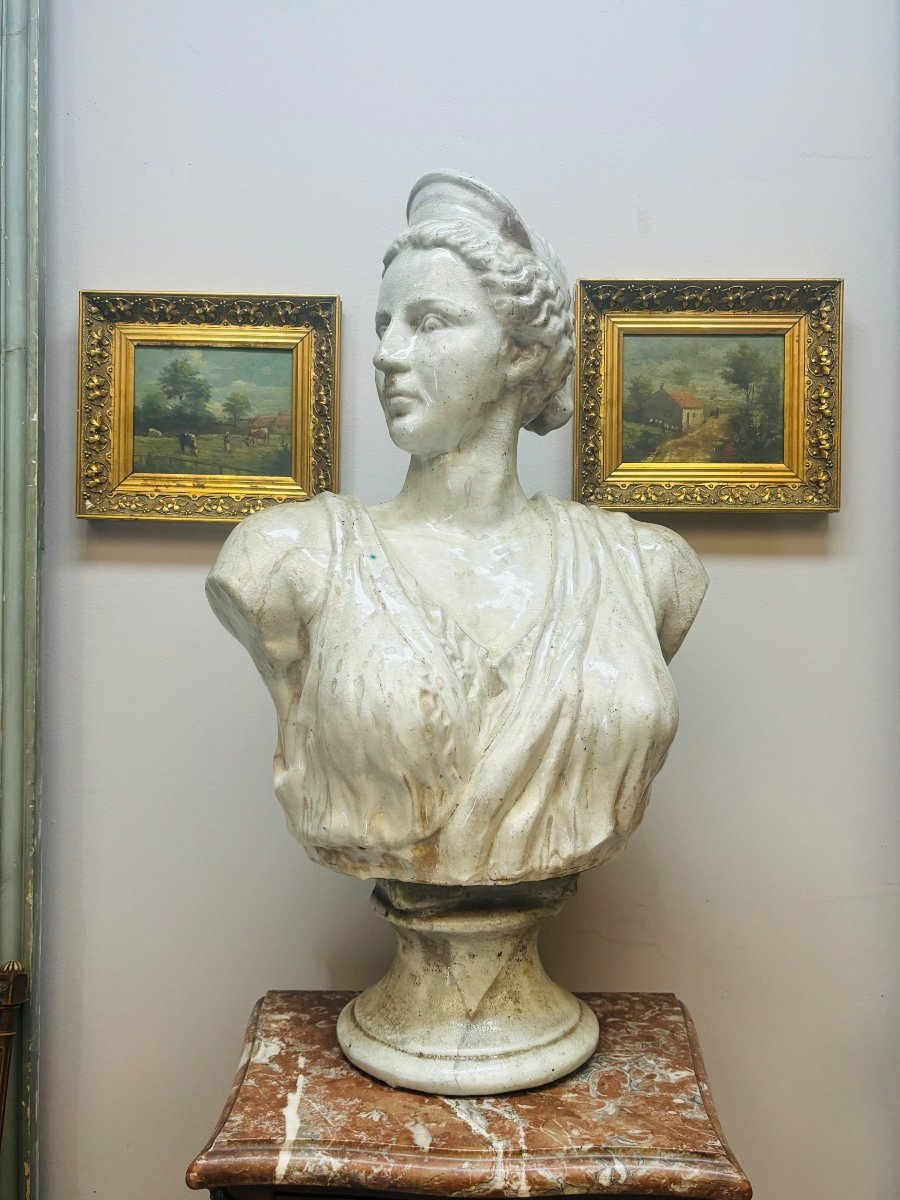 Large Bust Of A Woman In Cracked Earthenware From The 19th Century-photo-2