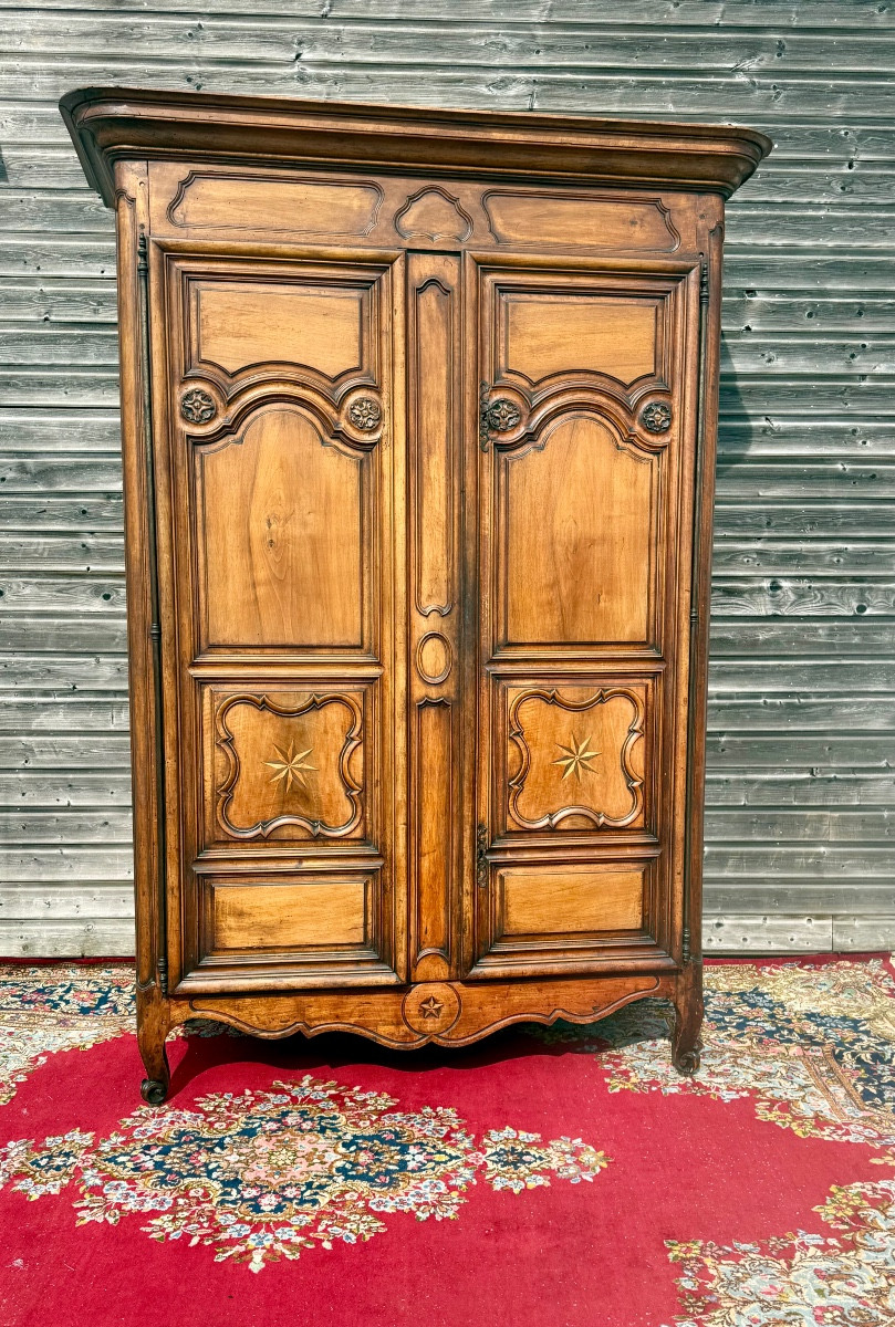 Louis XV Period Walnut Wardrobe -photo-8