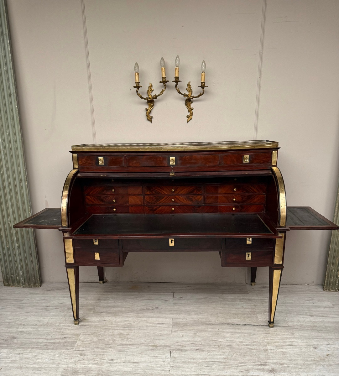 Louis XVI Period Mahogany Cylinder Desk -photo-2