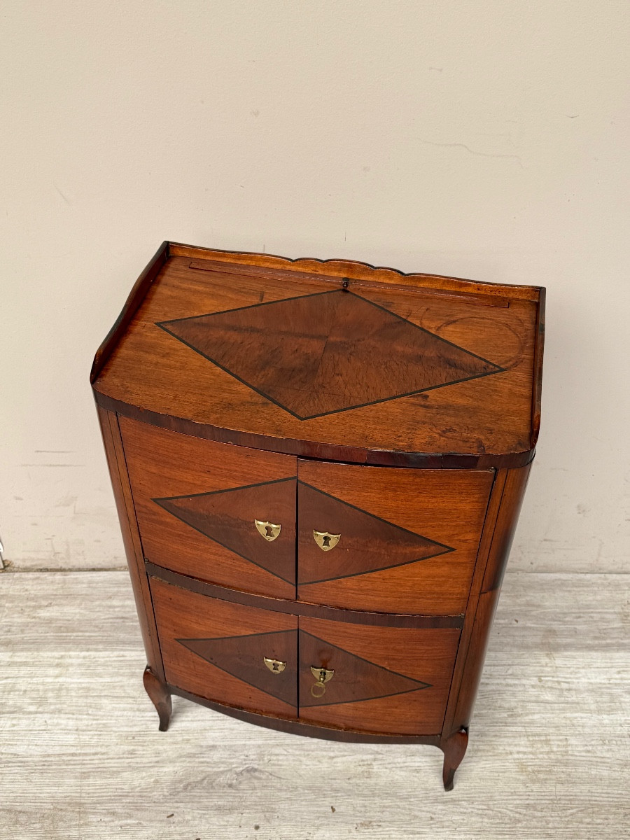 Small Louis XV Style Mahogany Screen Cabinet From The 19th Century-photo-3