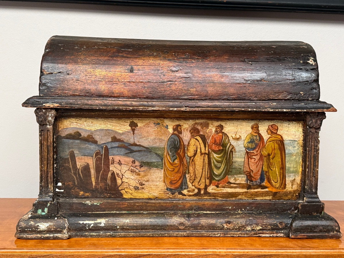 Carved Wooden Box In The Renaissance Style From The 18th Century -photo-2