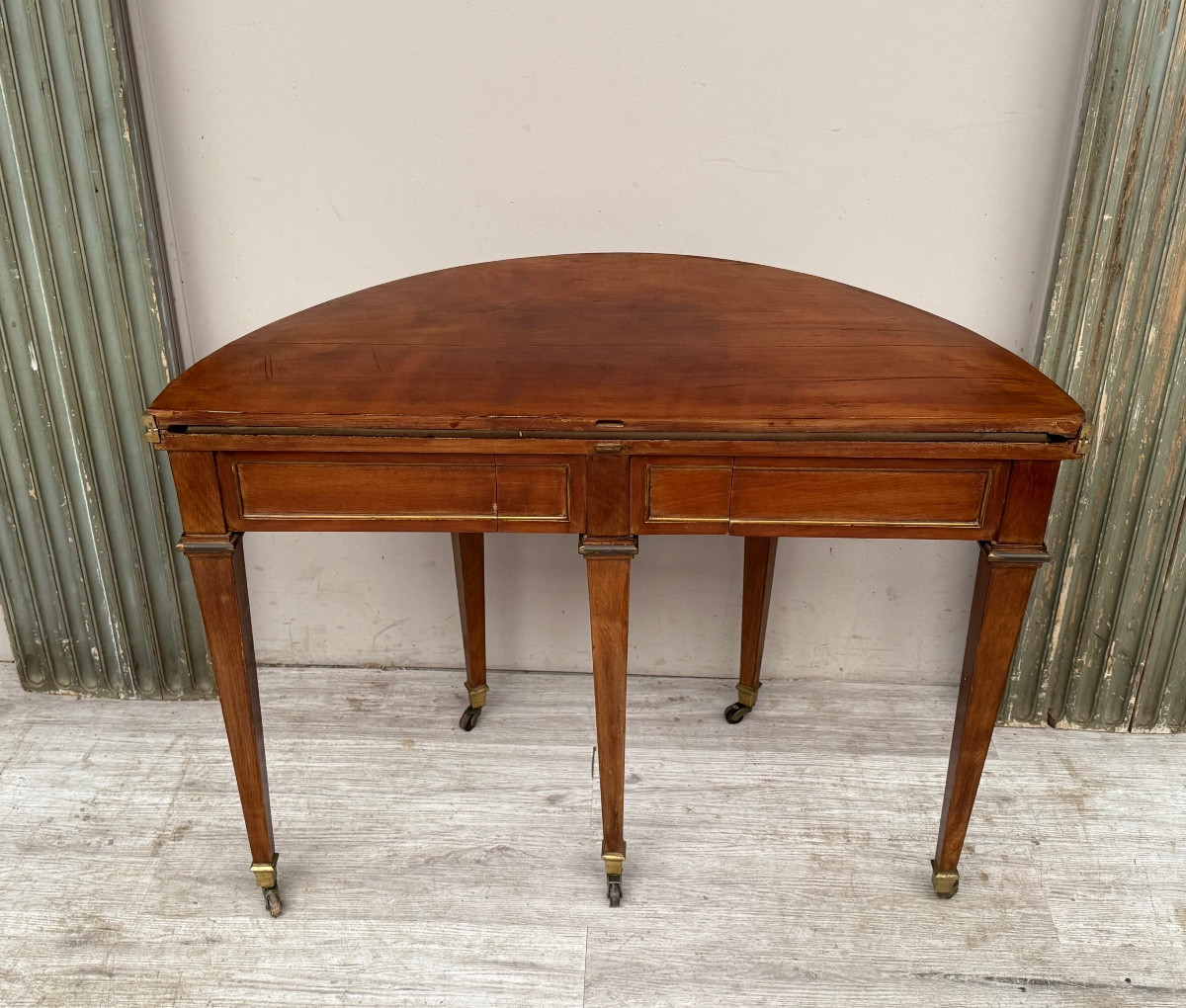 Table demi lune en acajou d’époque Louis XVI-photo-2