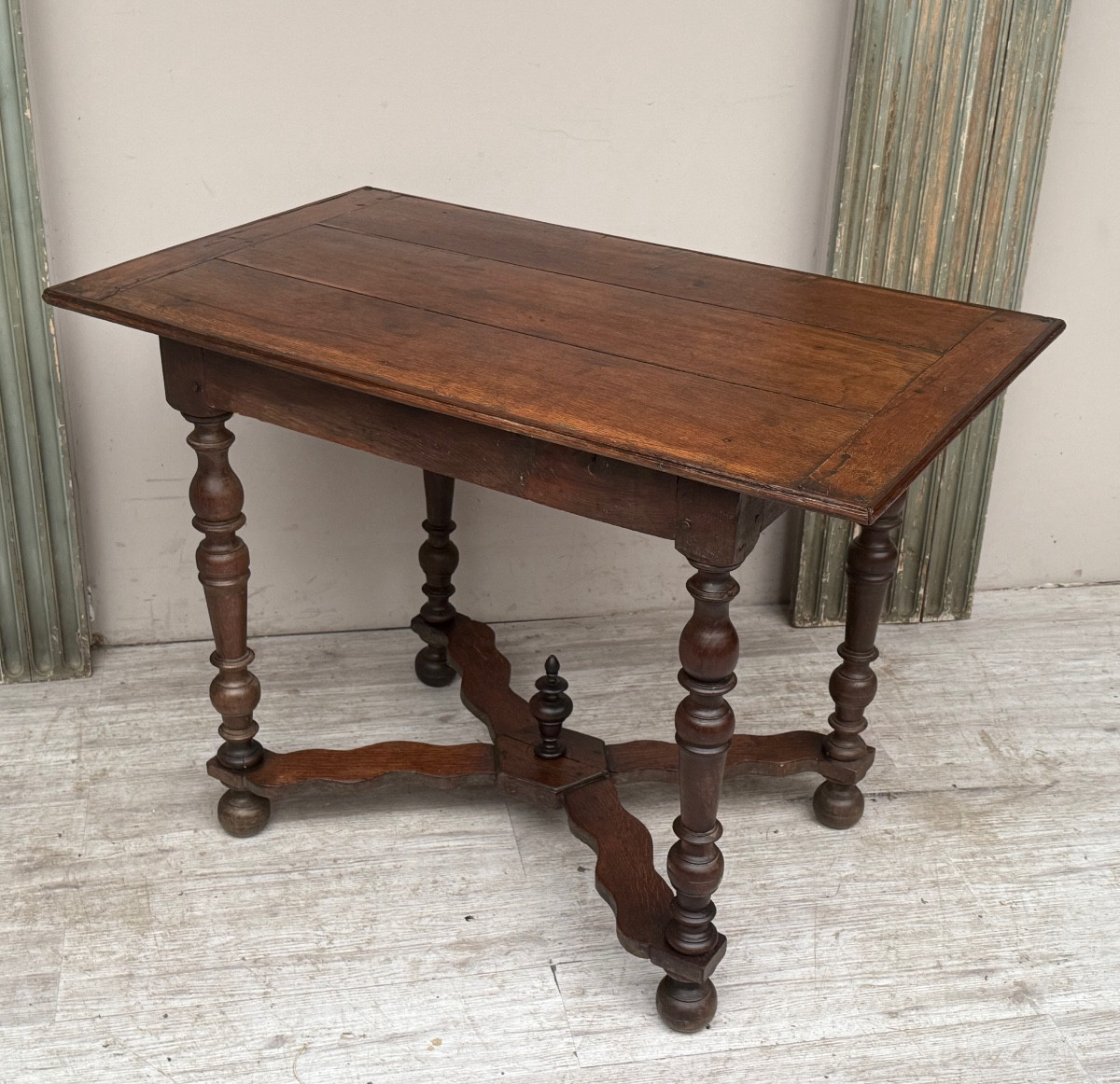 Table de milieu en chêne d’époque Louis XIII-photo-2