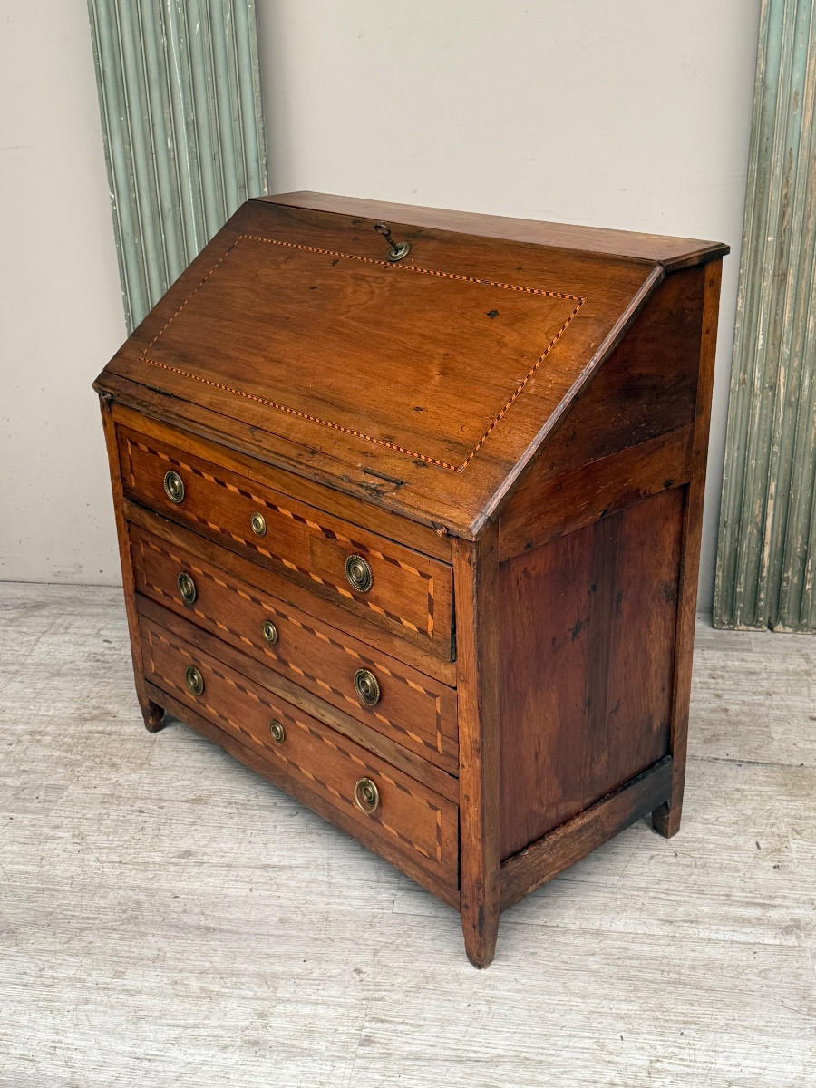 Louis XVI Period Walnut Sloping Desk -photo-1