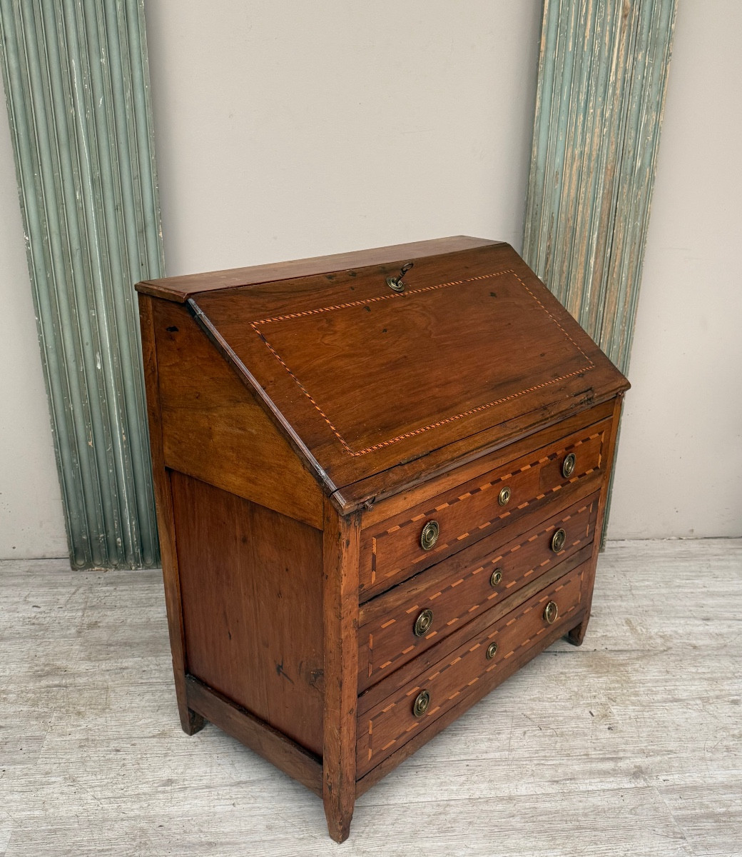 Louis XVI Period Walnut Sloping Desk -photo-2