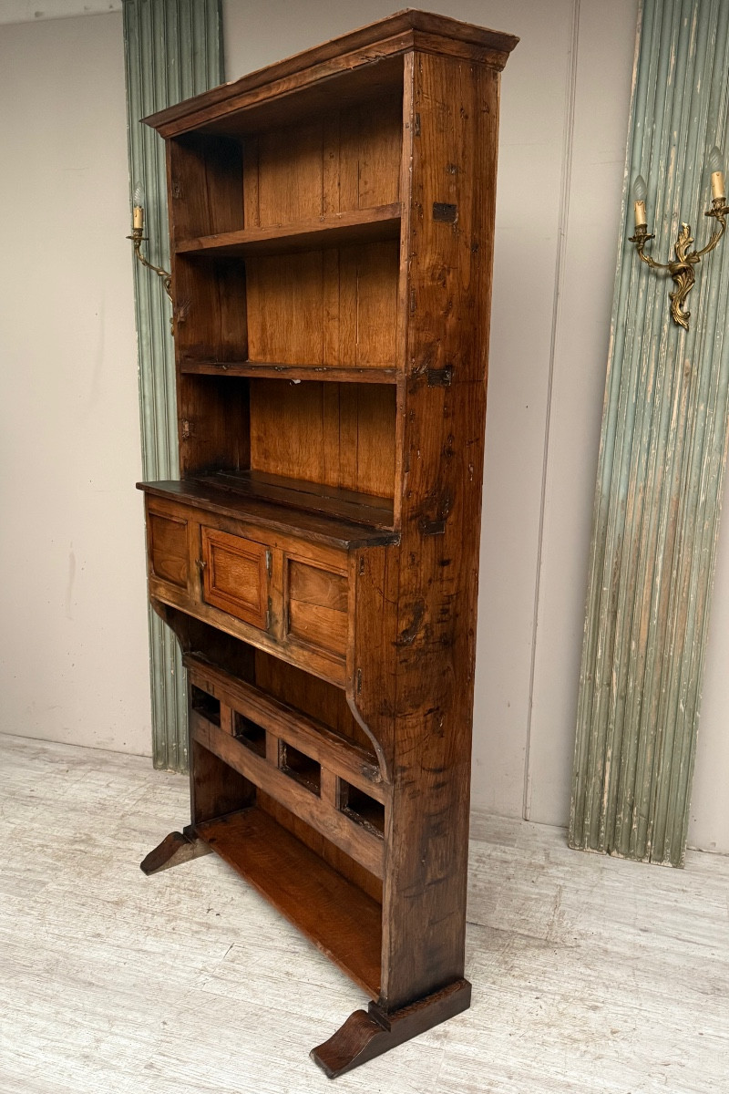 Rare 17th Century Oak Sideboard -photo-3