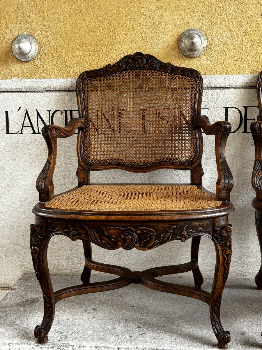 Paire de fauteuils cannés de style régence -photo-2