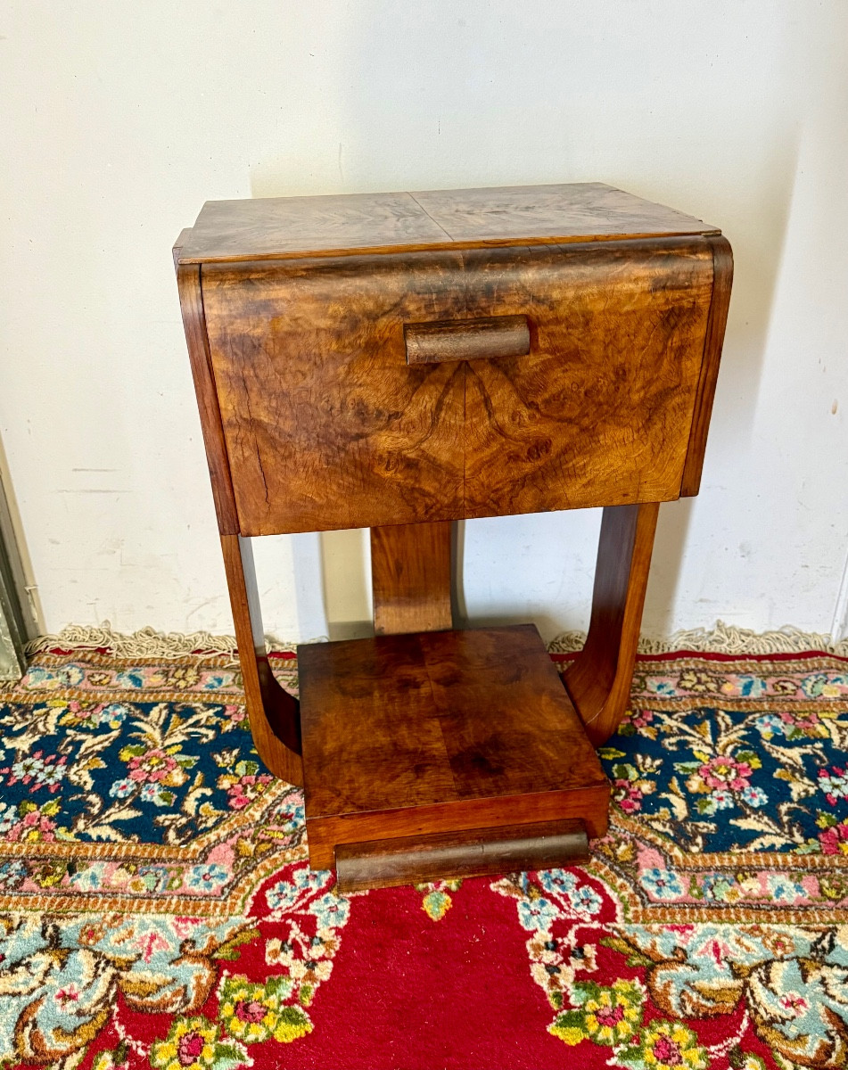 Chevet art déco en noyer 