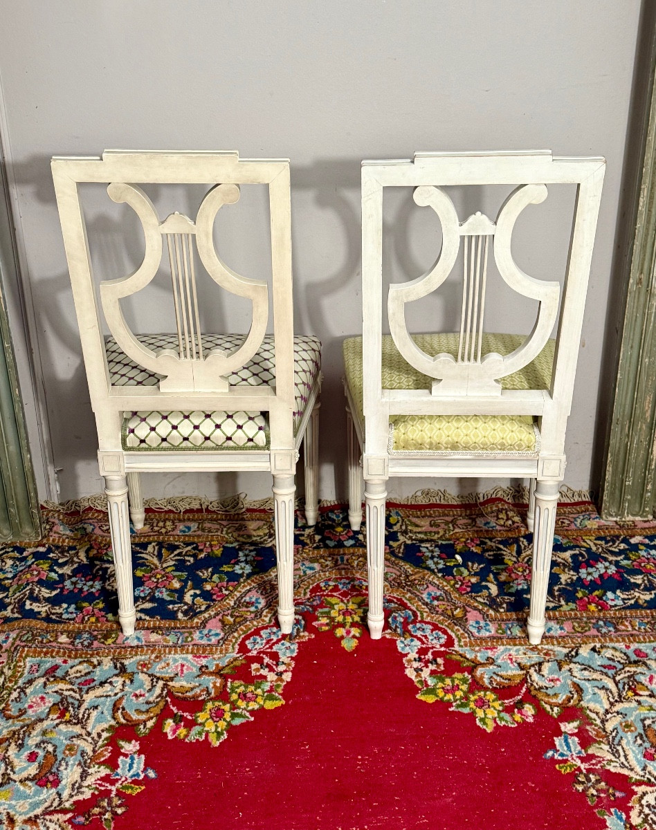 Paire de chaises de style Louis XVI  dossier lyre-photo-4