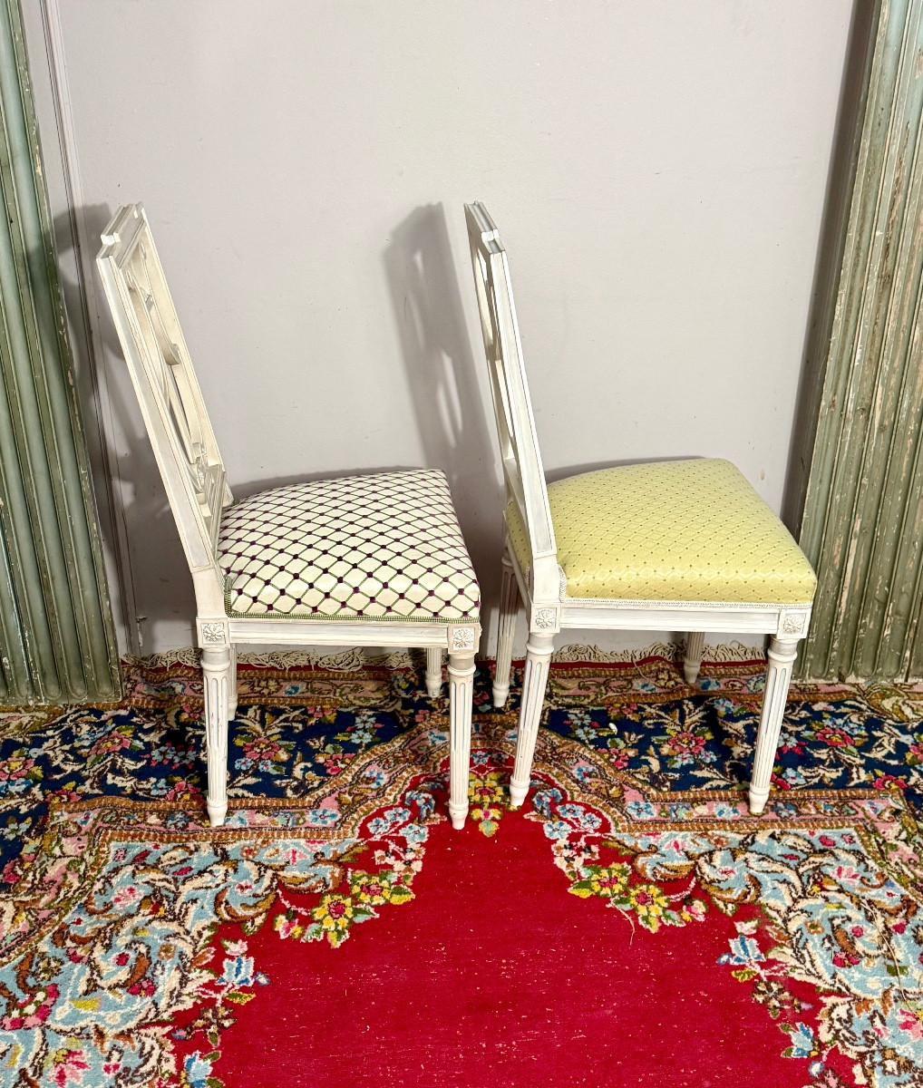 Paire de chaises de style Louis XVI  dossier lyre-photo-1