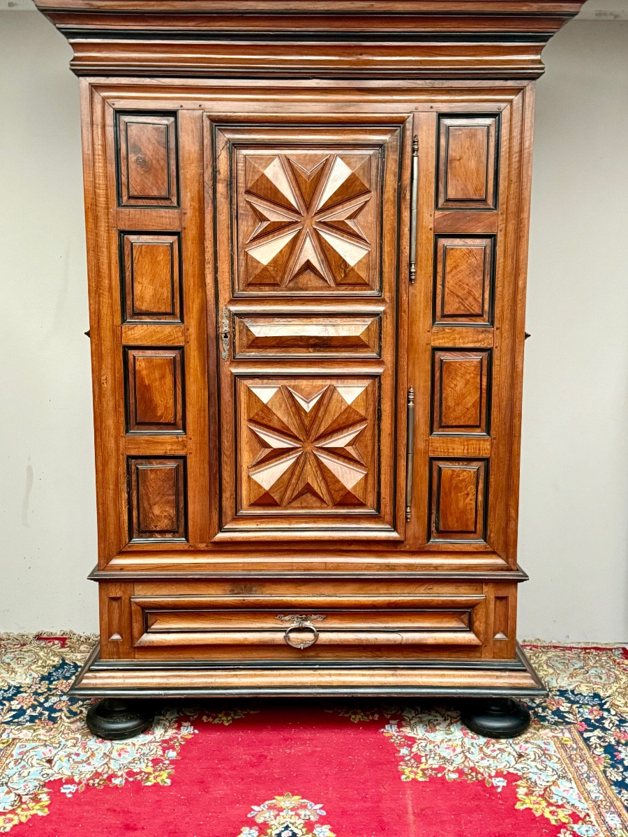 Louis XIII Period Wardrobe In Walnut 17th Century-photo-2