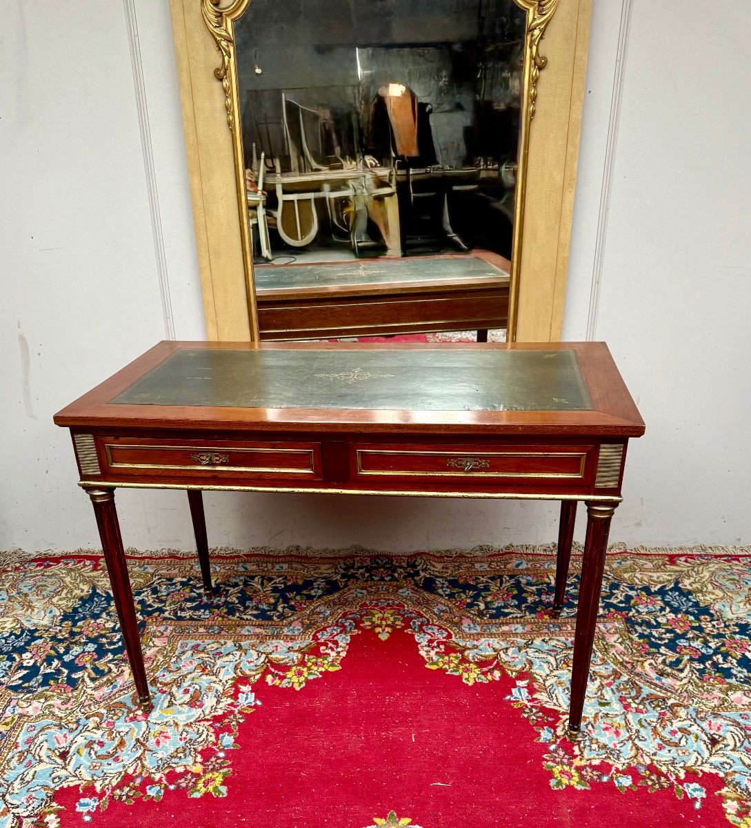Bureau de style Louis XVI en acajou -photo-1
