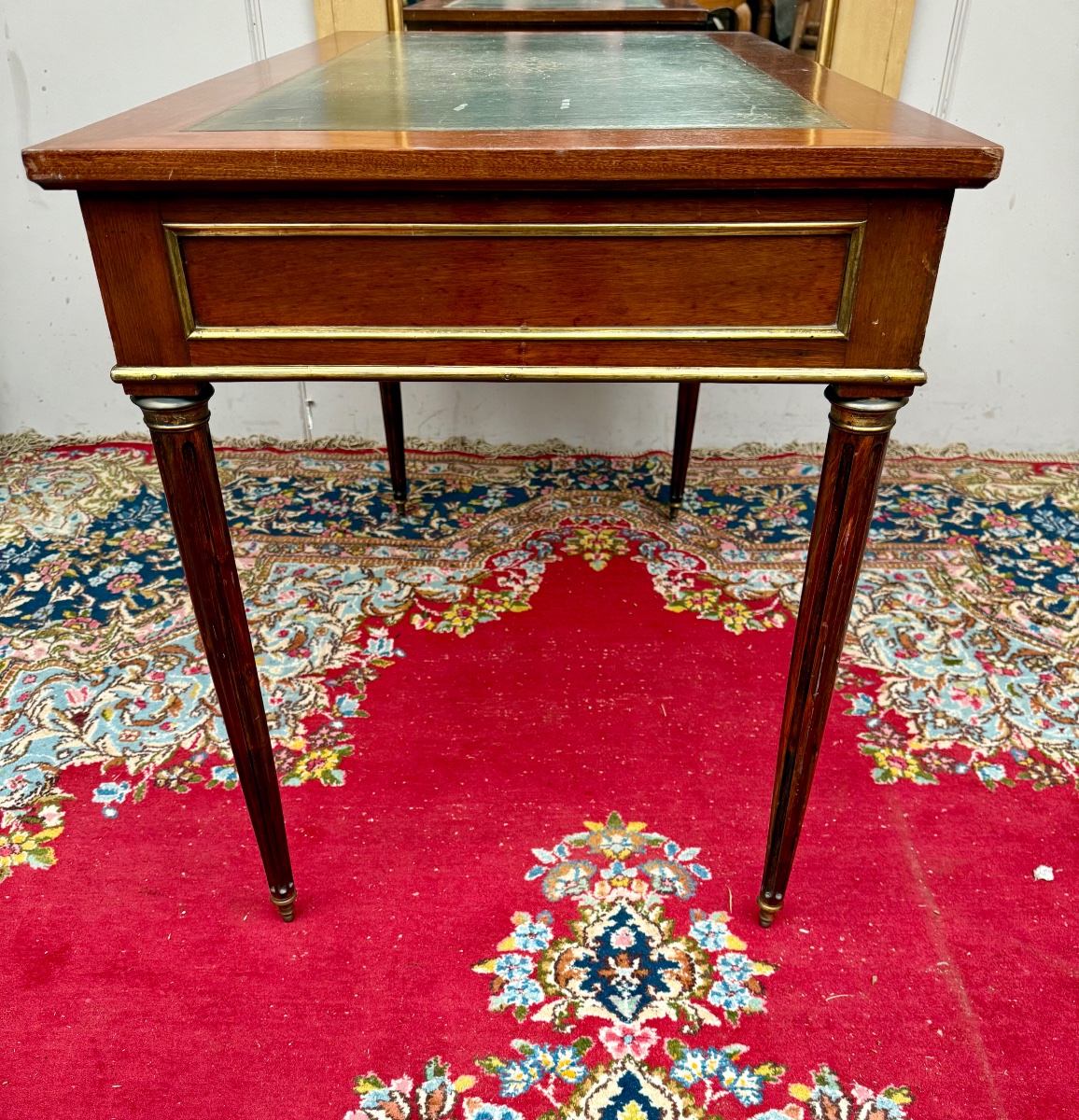 Bureau de style Louis XVI en acajou -photo-4