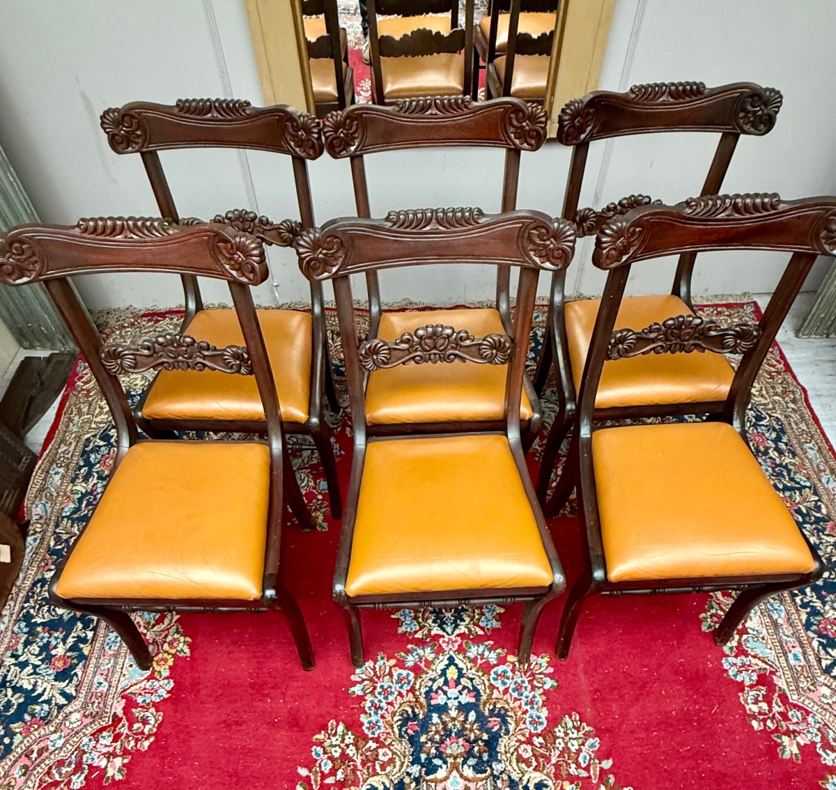 Suite de six chaises en acajou de style anglais -photo-2