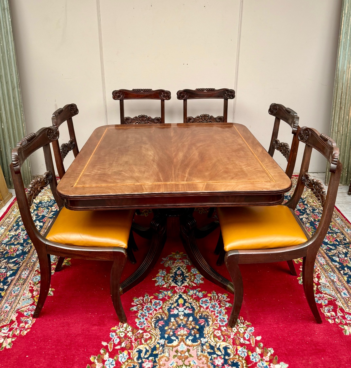Mahogany Dining Table With Extensions, English Style-photo-2