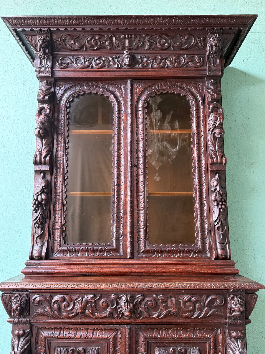 Two-section Renaissance-style Display Cabinet And Bookcase -photo-8