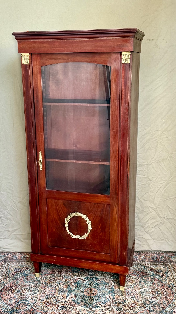 Vitrine de style empire en acajou 