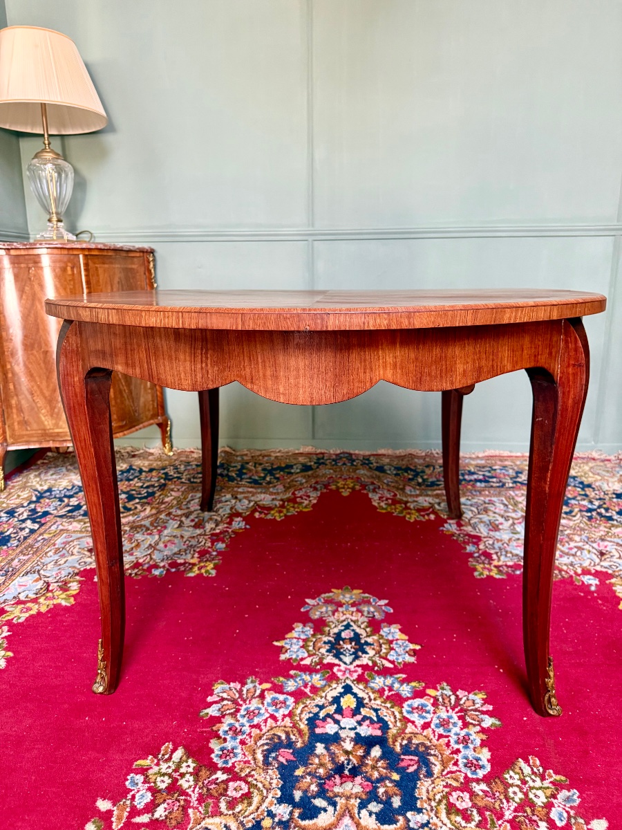 Oval Extendable Table In Walnut-photo-4