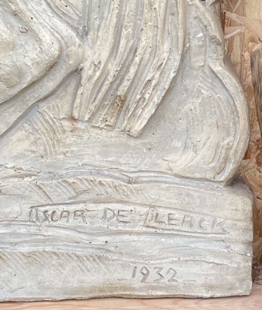 Bas-relief  Oscar De Clerck  les cavaliers   1932   En Platre -photo-2