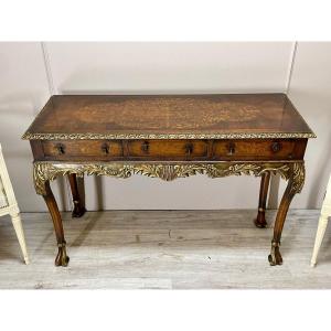 Console en bois doré et marqueterie de style louis XV 